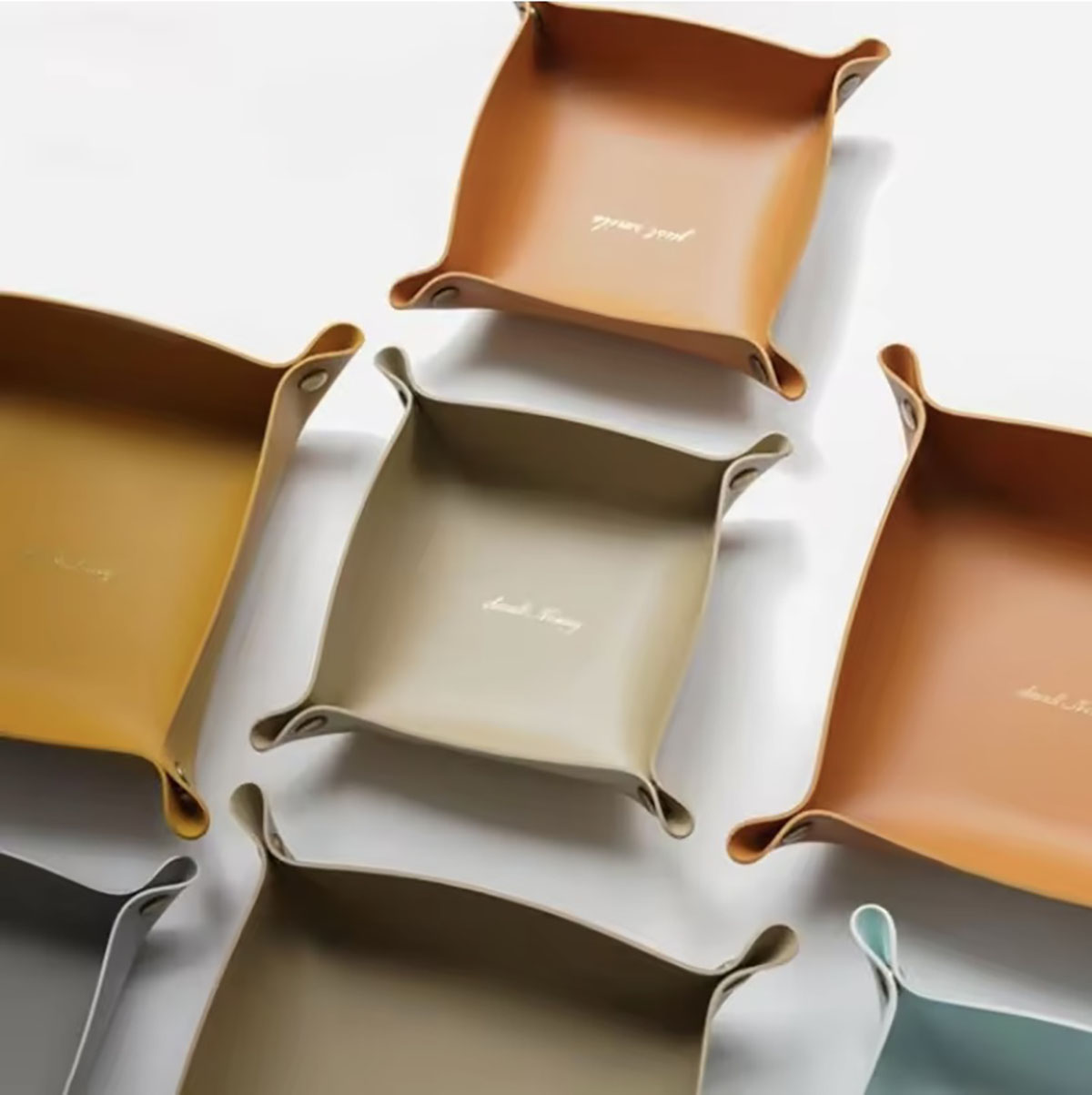 北欧スタイルの革収納トレイデスクトップオーガナイザーキージュ - Home Decor Organizer のレビューと価格