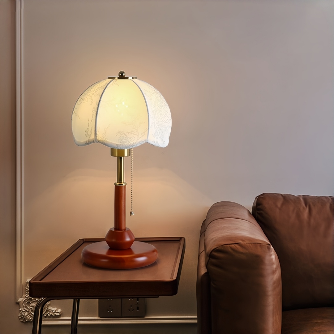 ヴィンテージスカラップドームテーブルランプ寝室ナイトスタンド - Home Decor Light のレビューと価格