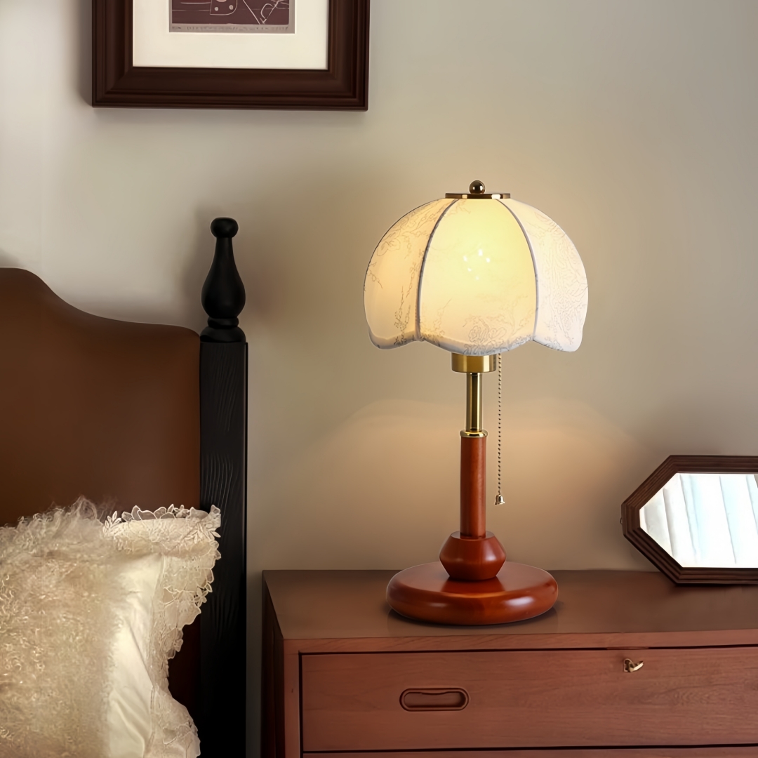 ヴィンテージスカラップドームテーブルランプ寝室ナイトスタンド - Home Decor Light のレビューと価格