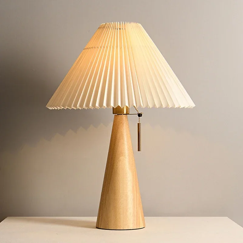 レトロプリーツテーブルランプ北欧無垢材ライト研究読書用寝室の - Home Decor Light のレビューと価格